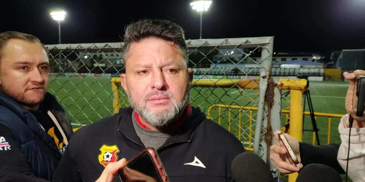 El técnico de los florenses fue más que claro en que la imagen de su equipo ante Santos estuvo lejos de su mejor nivel