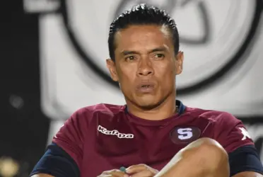 Fue uno de los futbolistas más grandes de Costa Rica y ahora está en una faceta más que diferente