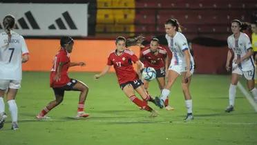 La tricolor fue vapuleada en un fogueo con el Seattle Reign