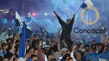 Aficionados de Cartaginés celebrando un título nacional. Foto: La Nación.