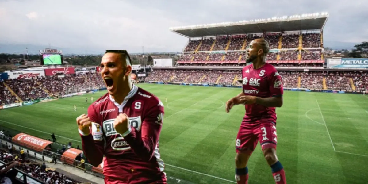 El defensor del Saprissa se fue expulsado por encararse con el árbitro.