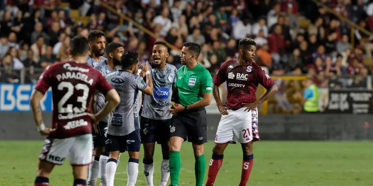 El duelo más atractivo de la jornada se jugará a las 4 de la tarde de este domingo