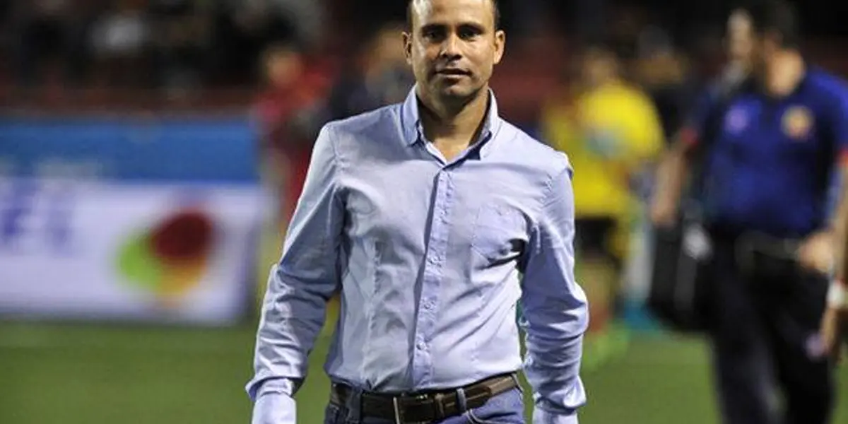 Luis Fernando Fallas después de un partido. Foto: La Nación.