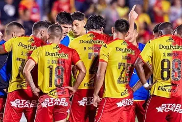 Uno de los nuevos fichajes de Herediano está cerca de volver a los terrenos de juego.